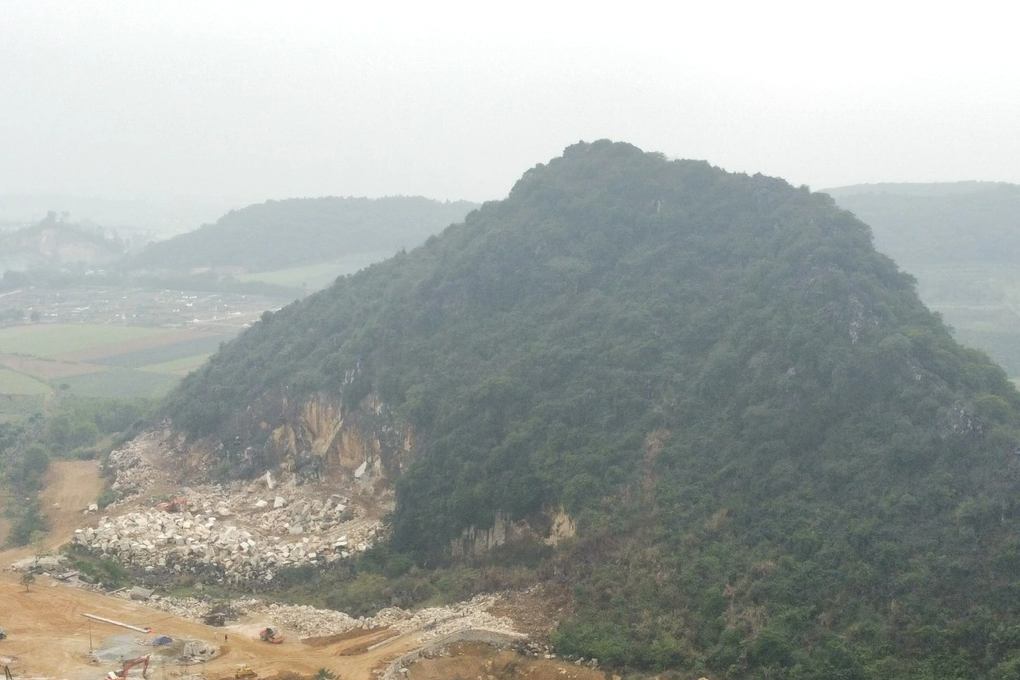 Phát hiện hang động, Thanh Hóa yêu cầu tạm dừng khai thác khoáng sản - 1