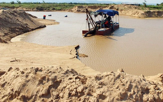 Mỏ cát doanh nghiệp đấu giá tăng 5000% so với giá khởi điểm